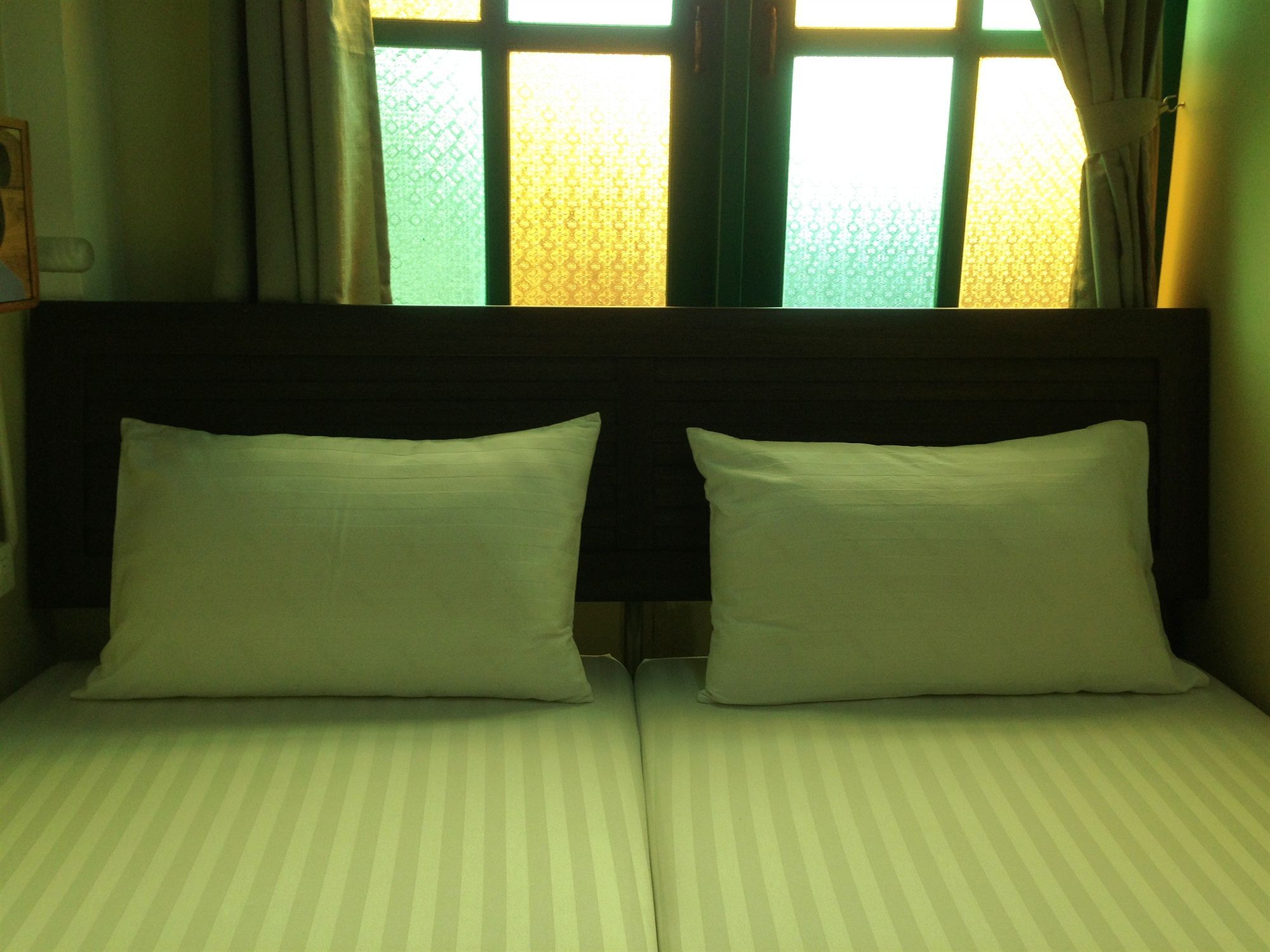 Baan Bovorn Hostel Bangkok Exterior photo
